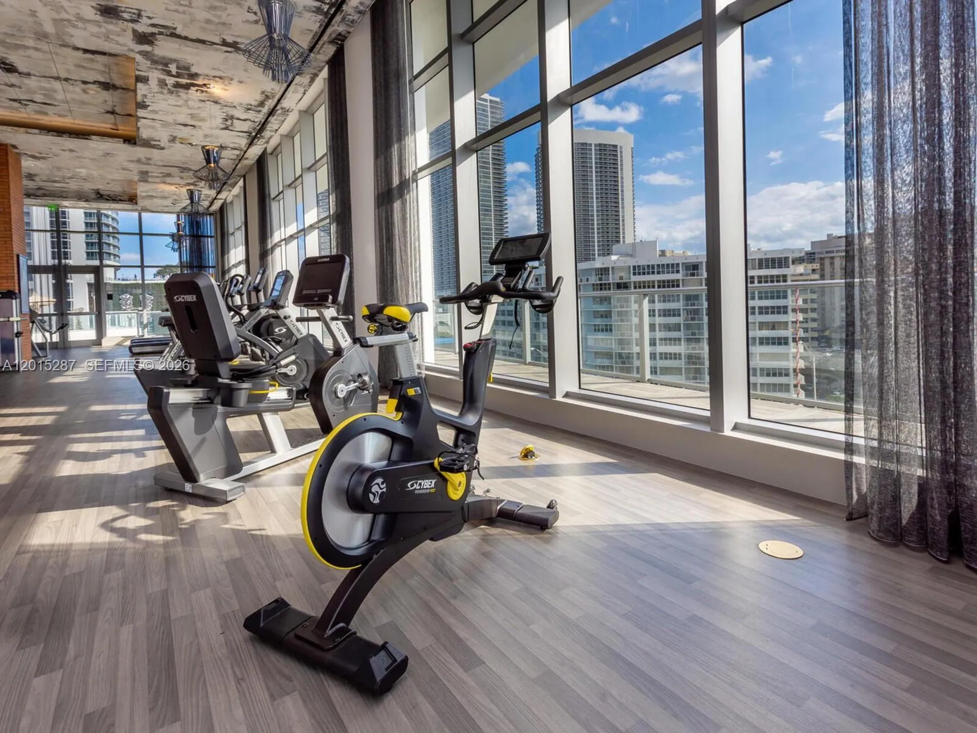 4010 S Ocean Drive Hollywood FL 33019