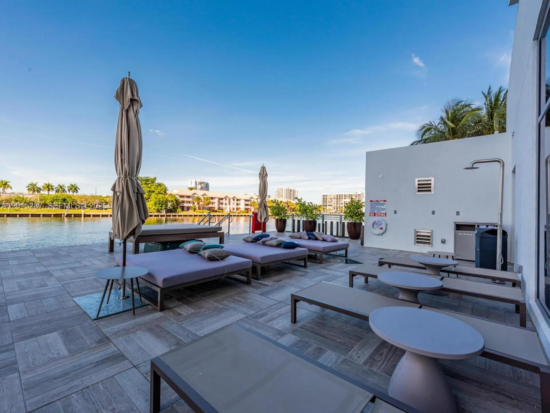 4010 S Ocean Drive Hollywood FL 33019