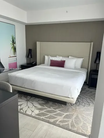 4010 S Ocean Drive Hollywood FL 33019