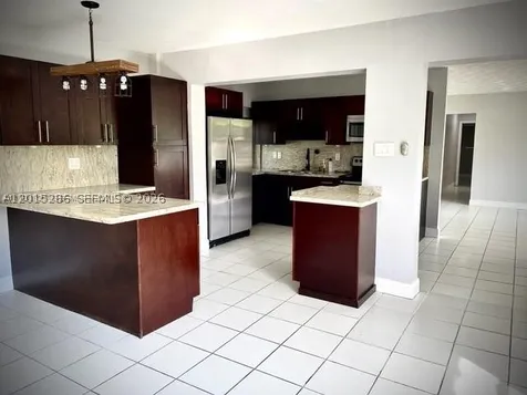 7425 SW 118th Street Pinecrest FL 33156