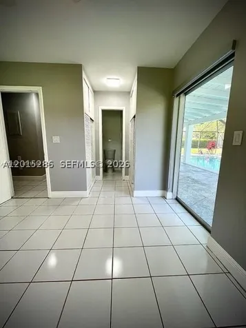 7425 SW 118th Street Pinecrest FL 33156