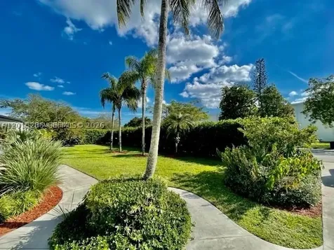 7425 SW 118th Street Pinecrest FL 33156