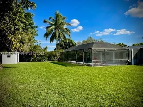 7425 SW 118th Street Pinecrest FL 33156