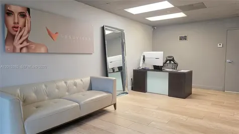 7762 NW 46th Street Doral FL 33166