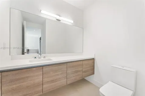 16700 N Botaniko Drive N Weston FL 33326