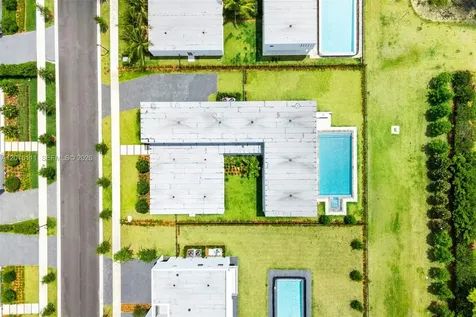 16700 N Botaniko Drive N Weston FL 33326