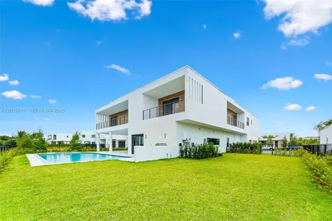 16700 N Botaniko Drive N Weston FL 33326