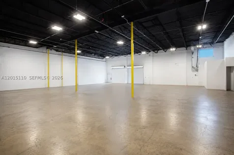 2290 W 8th Avenue Hialeah FL 33010
