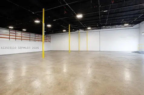 2290 W 8th Avenue Hialeah FL 33010