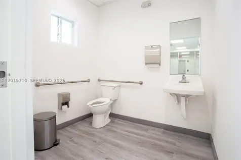 2290 W 8th Avenue Hialeah FL 33010