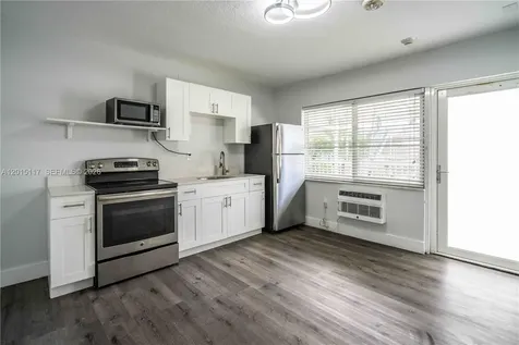 1940 Biarritz Drive Miami Beach FL 33141