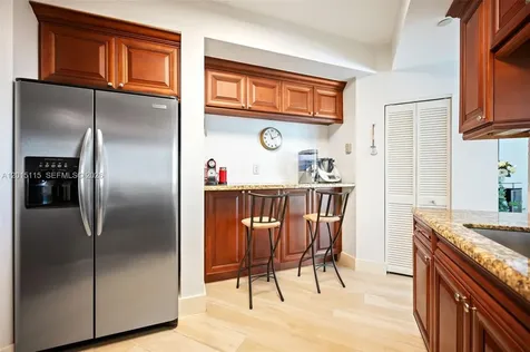 888 Brickell Key Drive Miami FL 33131