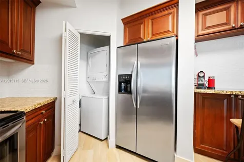 888 Brickell Key Drive Miami FL 33131