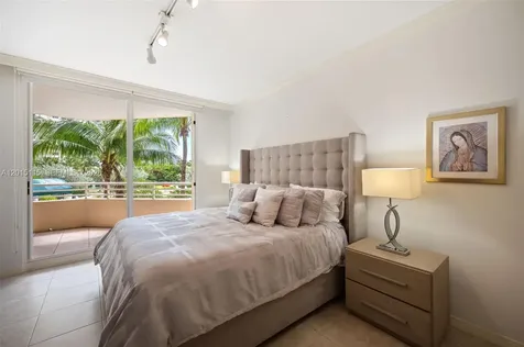 888 Brickell Key Drive Miami FL 33131