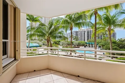 888 Brickell Key Drive Miami FL 33131