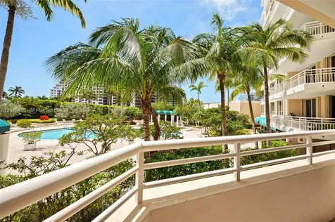 888 Brickell Key Drive Miami FL 33131