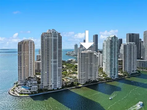 888 Brickell Key Drive Miami FL 33131