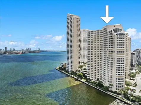 888 Brickell Key Drive Miami FL 33131