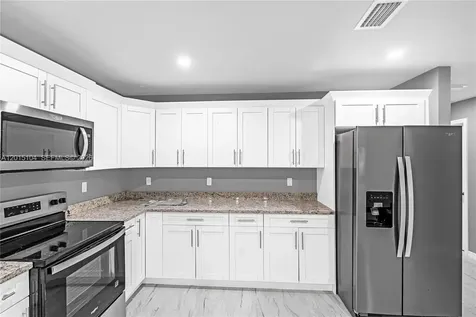 3510 S Grimsley Court Fort Myers FL 33916