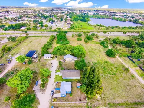 3510 S Grimsley Court Fort Myers FL 33916