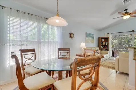 3978 W Hamilton Key West Palm Beach FL 33411