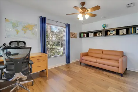 3978 W Hamilton Key West Palm Beach FL 33411