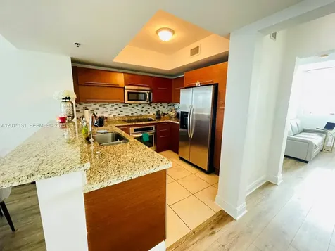 2681 N Flamingo Road Sunrise FL 33323