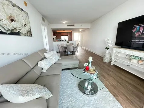 2681 N Flamingo Road Sunrise FL 33323