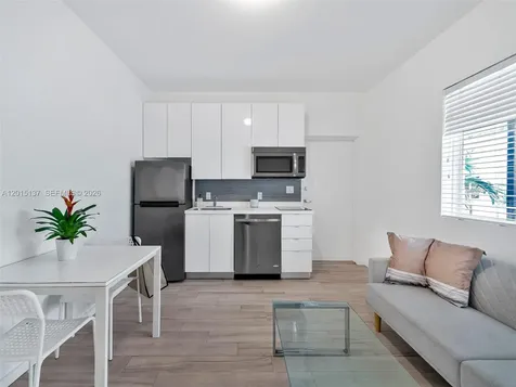 820 15th Street Miami Beach FL 33139