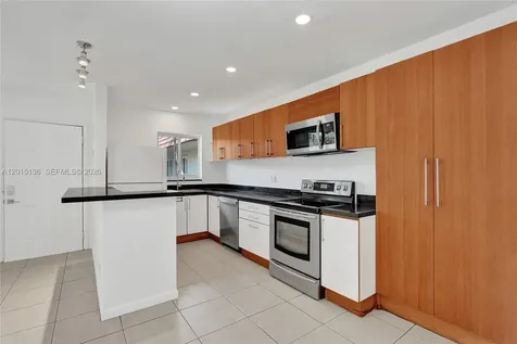 3050 NE 5th Terrace Wilton Manors FL 33334