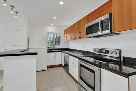3050 NE 5th Terrace Wilton Manors FL 33334