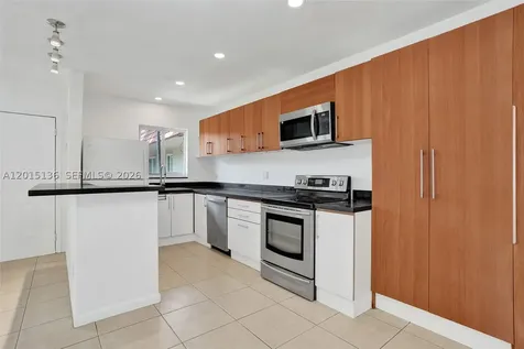 3050 NE 5th Terrace Wilton Manors FL 33334