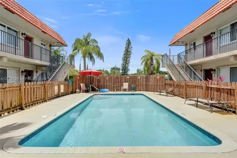 3050 NE 5th Terrace Wilton Manors FL 33334