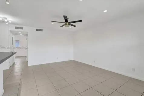 3050 NE 5th Terrace Wilton Manors FL 33334