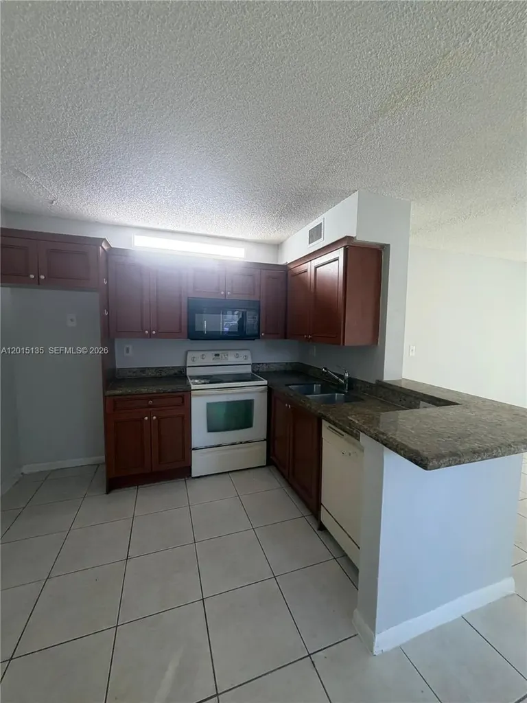 11472 NW 42nd Street Coral Springs FL 33065