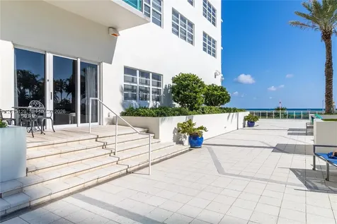 6917 Collins Avenue Miami Beach FL 33141