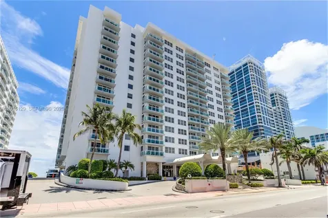 6917 Collins Avenue Miami Beach FL 33141