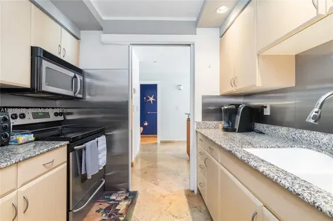 6917 Collins Avenue Miami Beach FL 33141