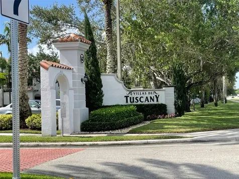 711 SW 148th Avenue Sunrise FL 33325