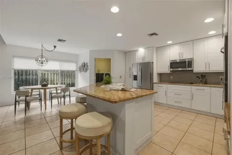 2099 NW 126th Avenue Pembroke Pines FL 33028