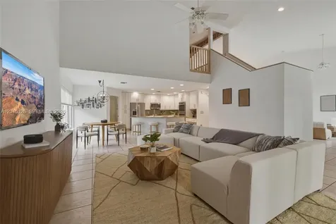 2099 NW 126th Avenue Pembroke Pines FL 33028