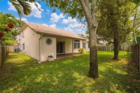 2099 NW 126th Avenue Pembroke Pines FL 33028
