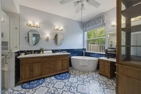 2099 NW 126th Avenue Pembroke Pines FL 33028