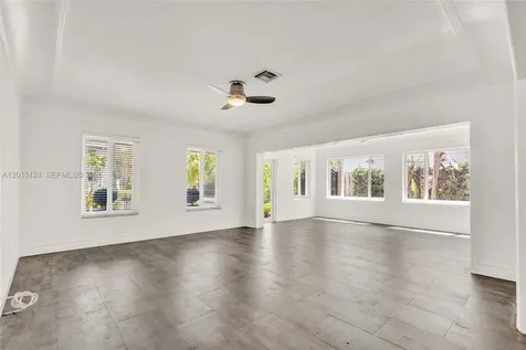 634 NE 72nd Terrace Miami FL 33138