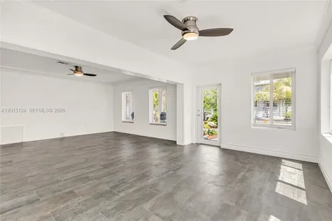634 NE 72nd Terrace Miami FL 33138