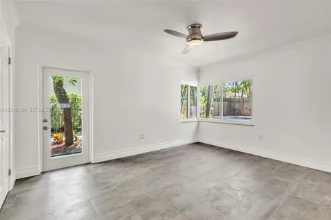 634 NE 72nd Terrace Miami FL 33138