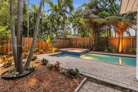 634 NE 72nd Terrace Miami FL 33138