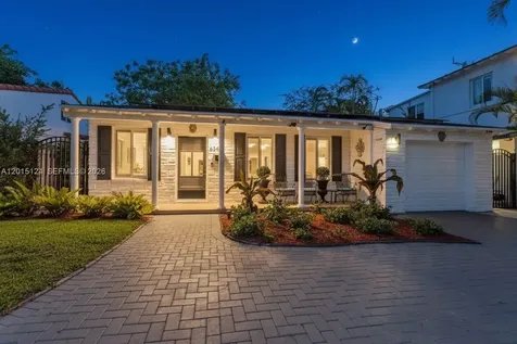 634 NE 72nd Terrace Miami FL 33138