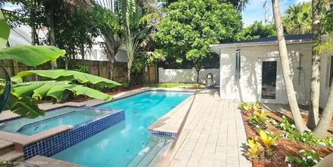 634 NE 72nd Terrace Miami FL 33138