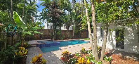 634 NE 72nd Terrace Miami FL 33138